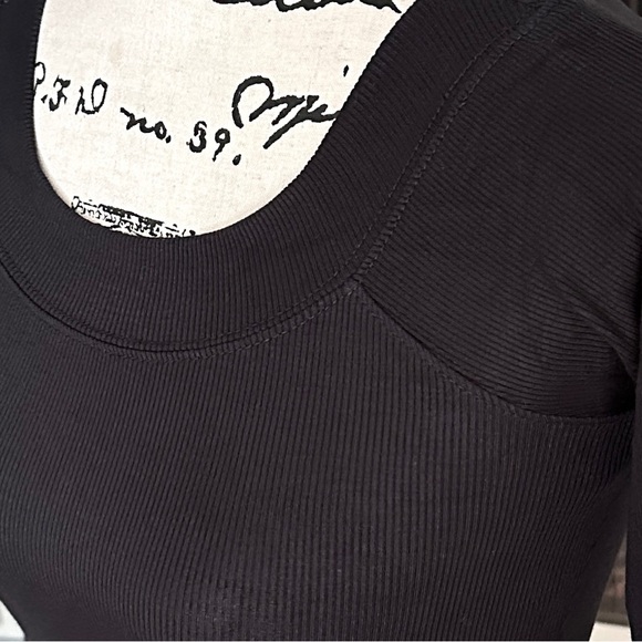 ❗️END OF YEAR SALE BDG Urban Outfitters Emma Ribbed Black Long Sleeve Top Size M - Picture 9 of 12